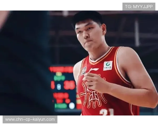 CBA刘传兴力量训练提升显著——开启篮球巅峰新篇章 CBA刘传兴力量训练提升显著——开启篮球巅峰新篇章