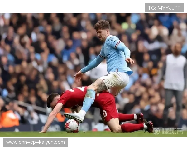 曼城斯通斯位置转换训练全面升级,让你在场上如鱼得水 曼城斯通斯位置转换训练全面升级,让你在场上如鱼得水