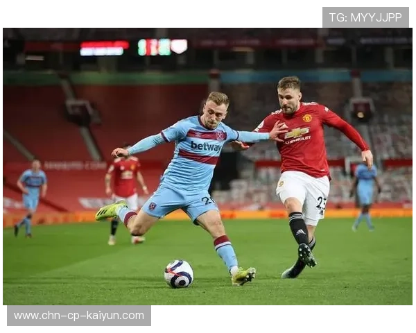 纽卡硬扛曼城！英超焦点战剑拔弩张